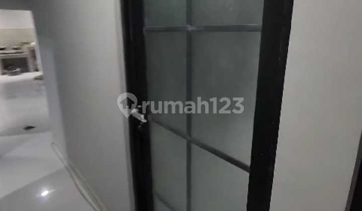 Kost Hook 2 lantai dijual di Jl Kaliurang dekat UII, cocok untuk investasi