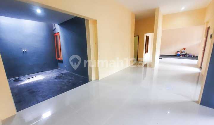 Cheap sale 2-story move-in ready house in Sleman, near Sleman City Hall. 2