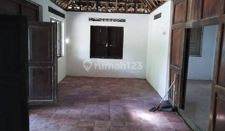 Dijual rumah model limasan di Tempel Sleman, Lt 212m2 2