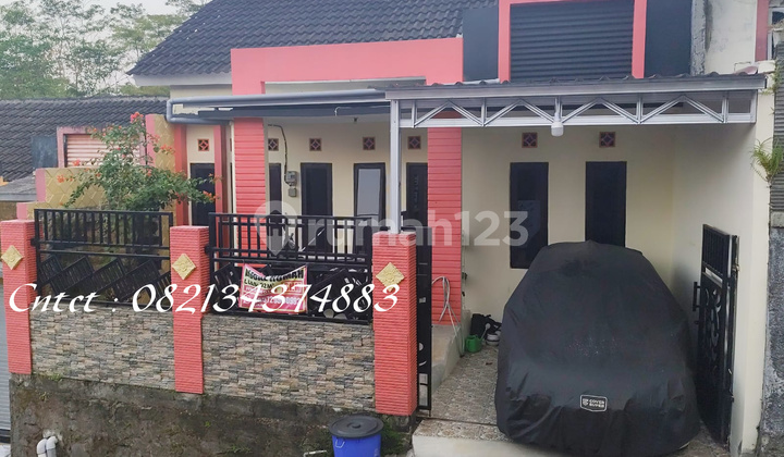 House for Sale in West Ungaran, Semarang, Close to Many Public Facilities 1