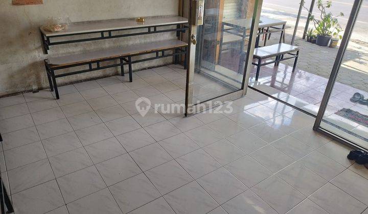 Kios disewakan seisinya di jl. Wonosari km 7,5, dekat Galaxy Waterpark 2