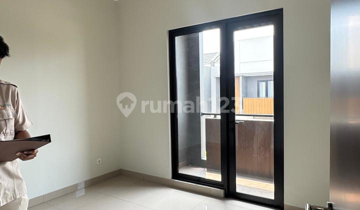 Disewakan Rumah Bagus Siap Huni di Cluster Regia, Bekasi 2