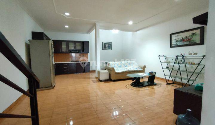 Dijual Rumah Nyaman Bagus di Taman Kota, Jakarta Barat 1