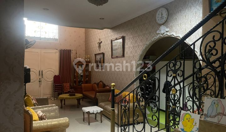 Rumah Bagus Siap Huni di Perumahan Harapan Baru, Bekasi 2