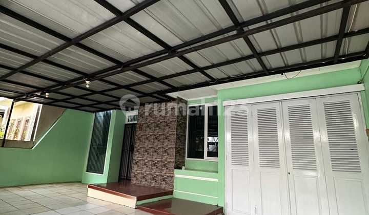 Rumah 2 Lantai Lokasi Strategis di Taman Modern Cakung, Jakarta Timur
