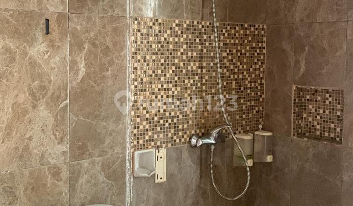 Fully Furnished House Ready to Occupy in Green Court Lake Housing, West Jakarta 2