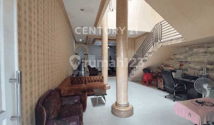 Luxurious Large House in Semper, North Jakarta 2