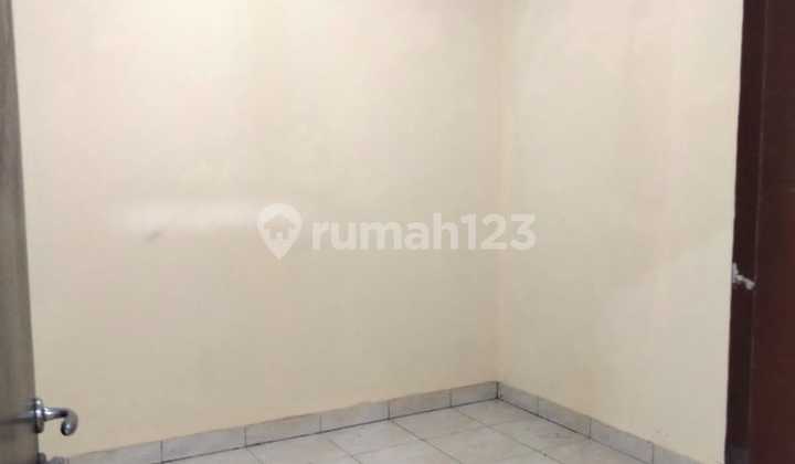 For Rent: Shop House on Jend Sudirman Street, Bandung
