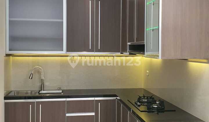 2-Storey Ready-to-Occupy House with SHM in Taman Holis Indah, East-Facing 2