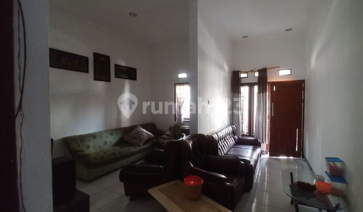 House in Taman Cibaduyut, SHM, Good Condition, Ready to Occupy.