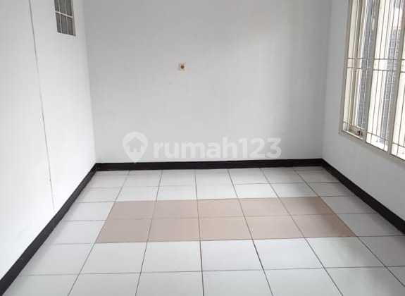 For Rent 2-Story House in Muara Sari Bandung
