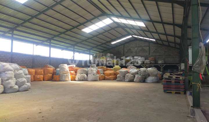 Warehouse Near Margaasih Toll Gate (TKI Wing) Warehouse Near Margaasih Toll Gate (TKI Wing)