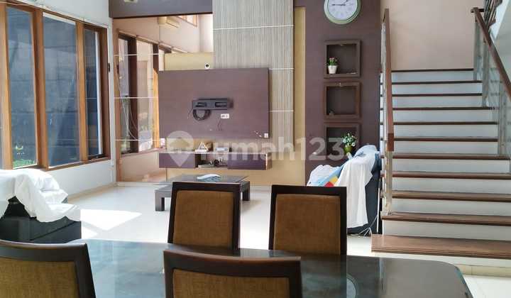 Dijual Rumah Minimalis 2 Lantai Di Batununggal