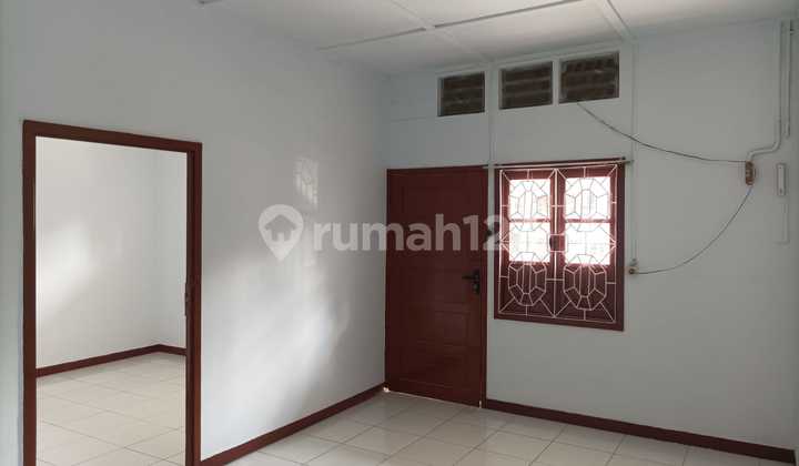 House for Rent in Pajajaran, Ready to Occupy House for Rent in Pajajaran, Ready to Occupy