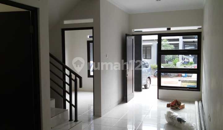 Disewakan Rumah di Galery West Sudirman Cibeurem Bandung