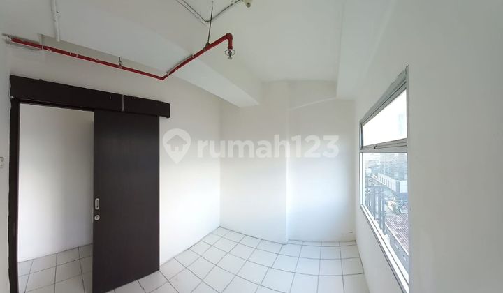Dijual Unit Apartemen Grand Asia Afrika Lantai 7 Kosongan 2 br