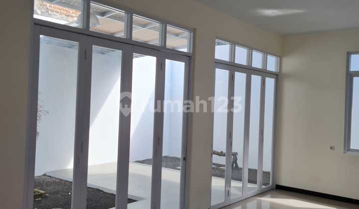 Dijual Rumah Baru di Taman Holis Indah 3
