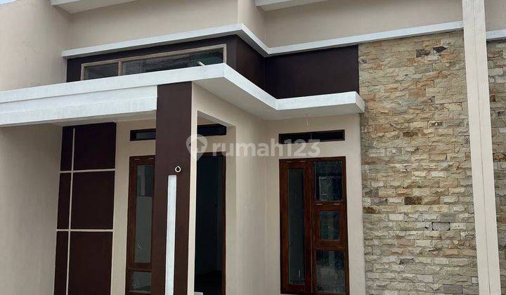 Rumah Mewah, Berkualitas Dan Strategis 11