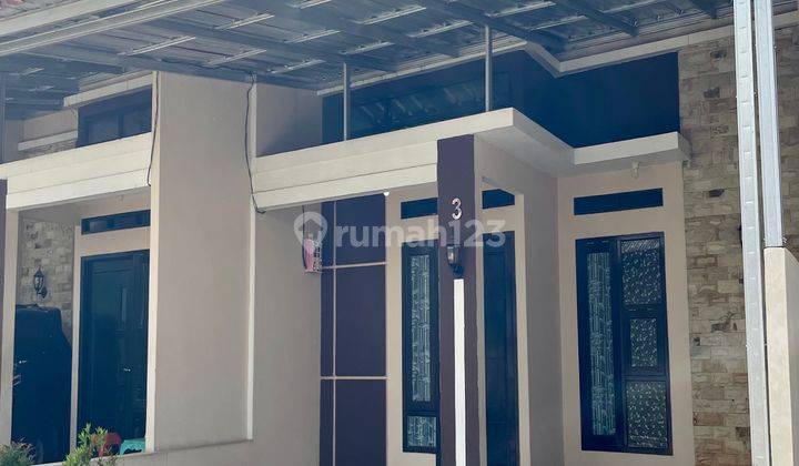 Hunian Minimalis Modern ,Legalitas lengkap Dekat Stasiun 2