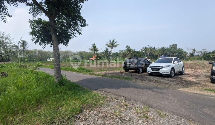 Jl. Kaliurang Km 14 Suitable for Villa or Boarding House, Scenic Land Near Jl. Degolan and UII Campus