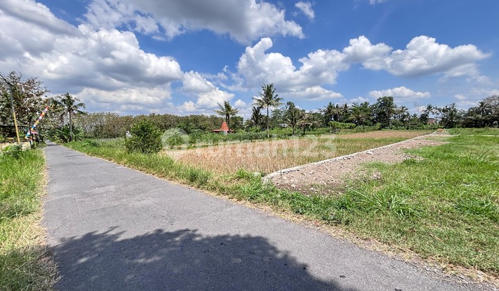 For Sale Land North Jogja 5 Minutes to UII Sleman SHM Suitable for Exclusive Boarding House