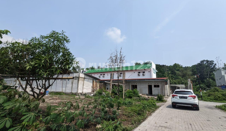 UII Campus Area, Jl. Kaliurang Km 13, Suitable for Boarding Houses Near Al Azhar Cairo School. UII Campus Area, Jl. Kaliurang Km 13, Suitable for Boarding Houses Near Al Azhar Cairo School.