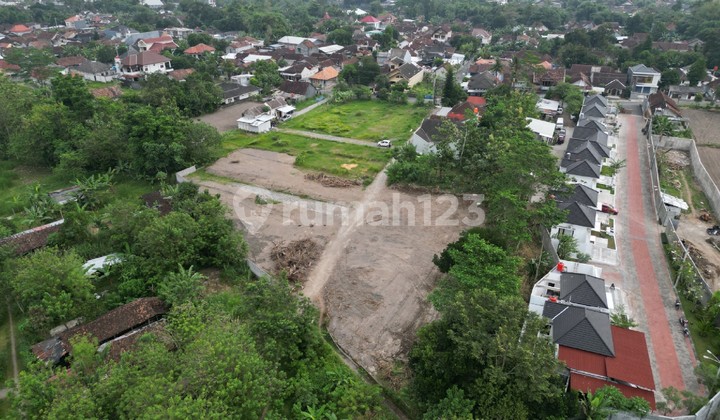 For Sale Freehold Land in Sleman Jongke Near SCH Mall Jogja Ready for Deed of Sale and Purchase