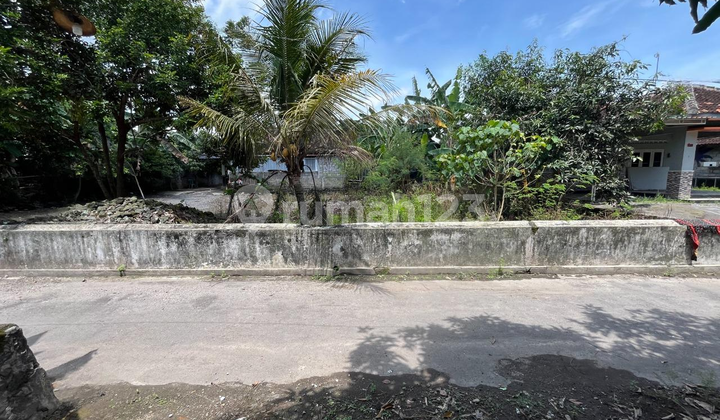 For Sale Prambanan Land with SHM Near Jogja-Solo Highway & Prambanan Temple, Suitable for Residence For Sale Prambanan Land with SHM Near Jogja-Solo Highway & Prambanan Temple, Suitable for Residence