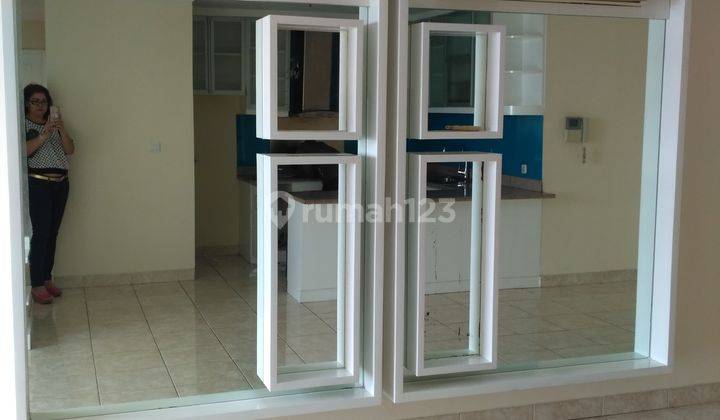 Apartemen MOI Semi Furnished 2