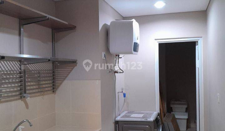 Apartemen Holland Village 4 Kamar Tidur 2