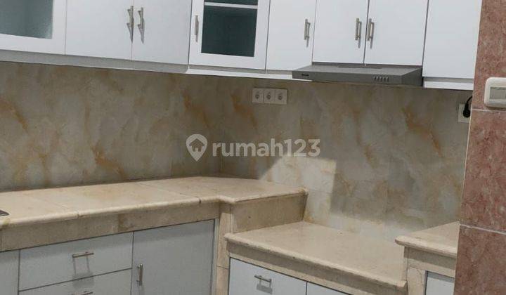 Rumah Kontrakan 2 Lantai Sudah Renovasi 2