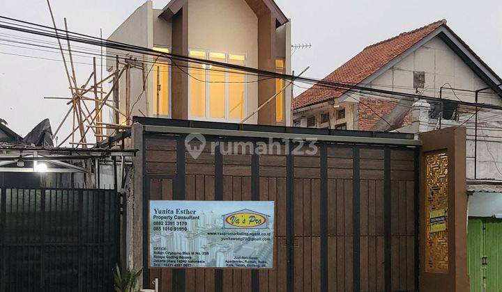 Rumah Kontrakan 2 Lantai Pinggir Jalan Raya Bogor 1