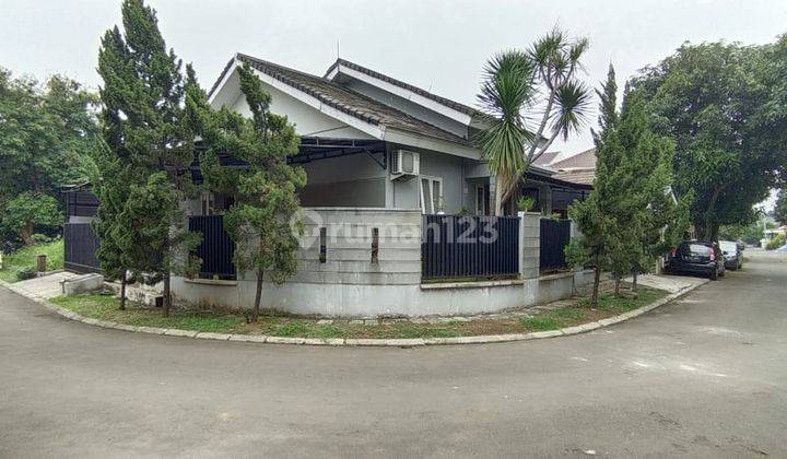 Kencana Loka Rumah Hoek Hadap Selatan Barat 2,5M Nego  1