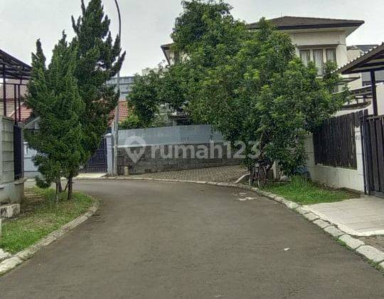 Kencana Loka Rumah Hoek Hadap Selatan Barat 2,5M Nego  2