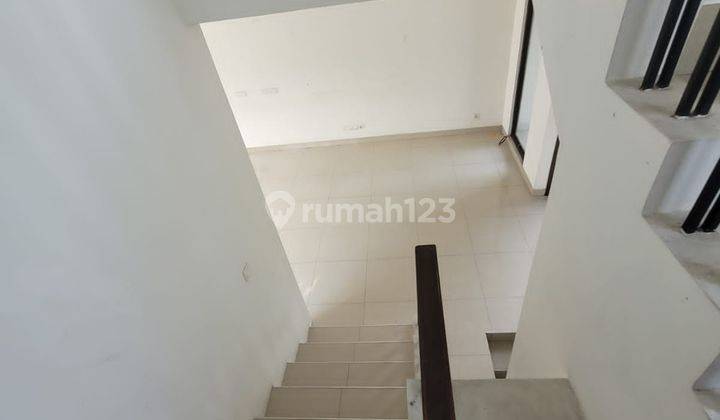 Rumah Bagus Dibsd Dekat Dengan Akses Tol Cuma 3,6 M 2