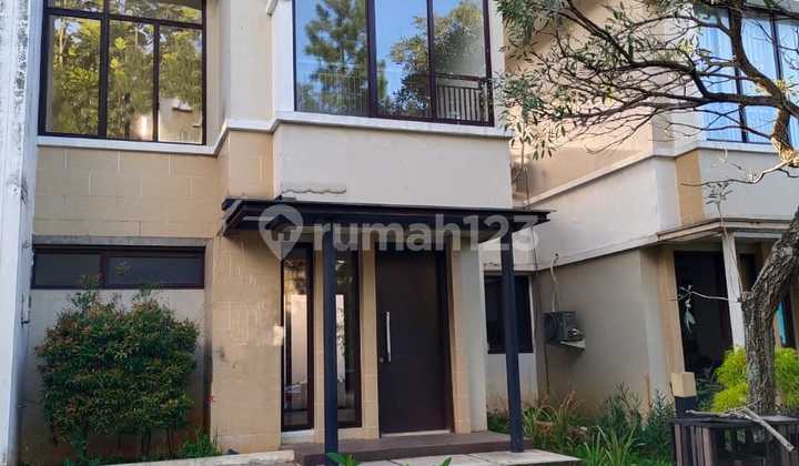 Rumah Siap Huni 2lt 2,4m Nego di Bsd Dekat Area Komersil