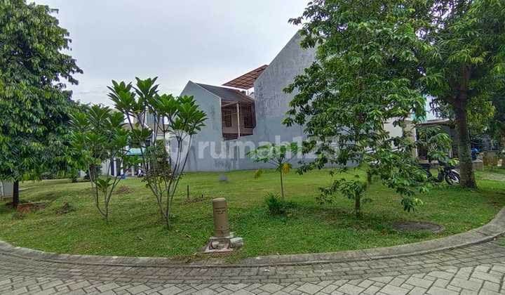 Foresta BSD Corner Lot North East Area 235 M2 Only 12 Million per M2