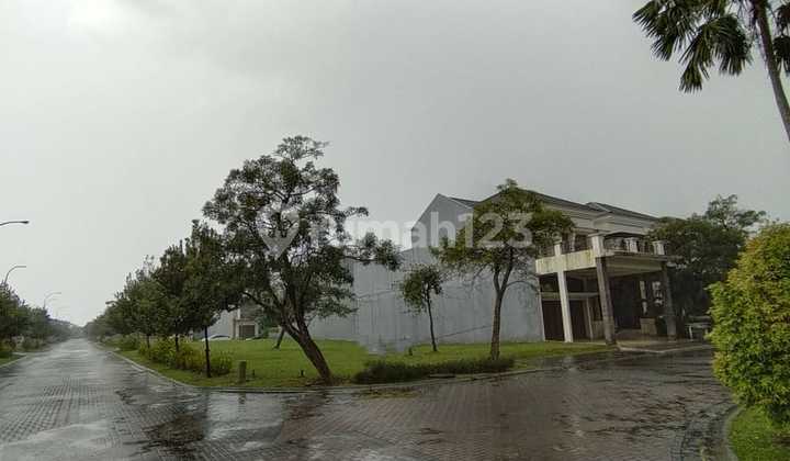 Kavling Hoek Boulevard 420 M2 Row Jln 15m Greenwich Bsd 