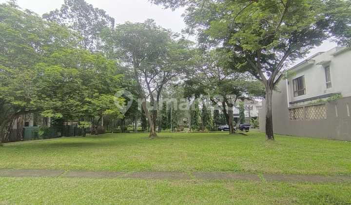 The Park Plot Area 720 m2 Corner North West Park 15.5 million per m2 The Park Plot Area 720 m2 Corner North West Park 15.5 million per m2