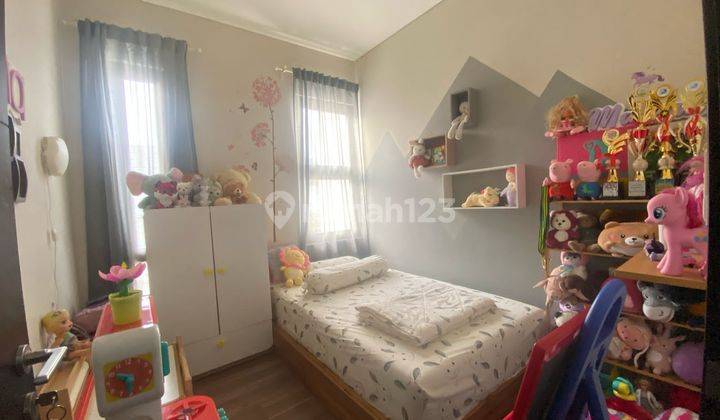 Delatinos Bsd Rumah Semi Furnished SHM 1,65 M Nego  2