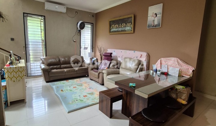 Dijual Rumah Bagus, Lingkungan Asri, Siap Huni, Di Kencana Loka Bsd City