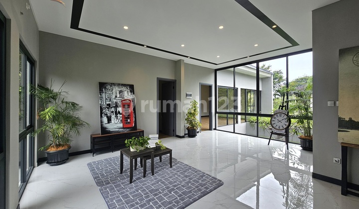 Rumah 3 Lantai, Lingkungan Asri, di Cluster Banyan Village - The Green Bsd Rumah 3 Lantai, Lingkungan Asri, di Cluster Banyan Village - The Green Bsd