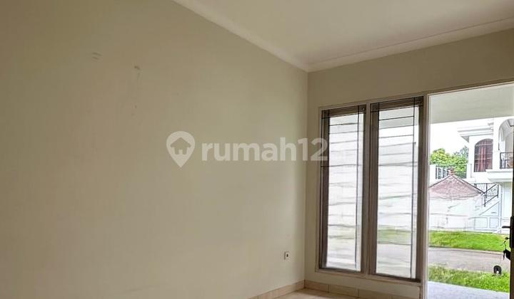 Dijual Rumah Bagus, Siap Huni, Di The Green BSD