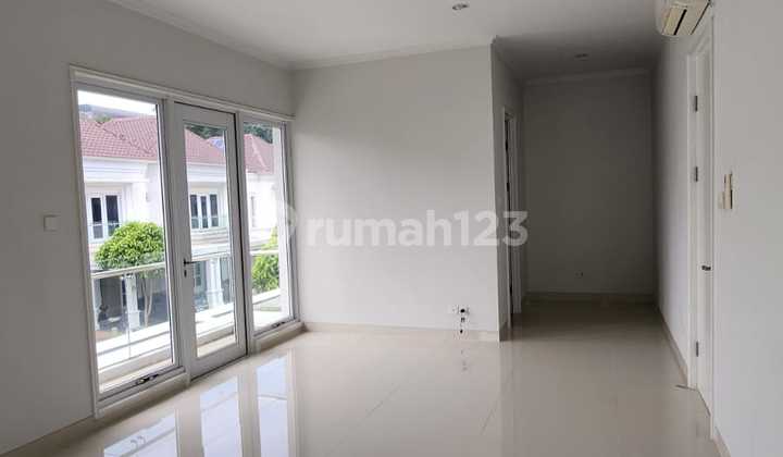 Disewakan Rumah Bagus, Lingkungan Asri, di Pasadena Grand Residence Gading Serpong 2