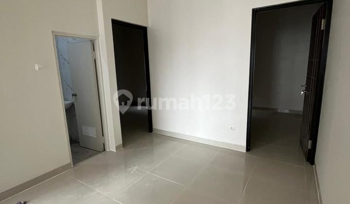 Hunian Rumah Baru Nyaman di Sektor 8B Gading Serpong 2