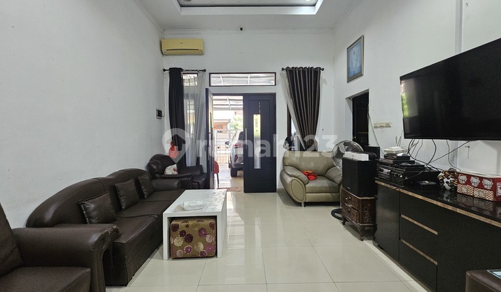 For Sale Nice House, Ready to Occupy, In Sector 1C Gading Serpong. 1