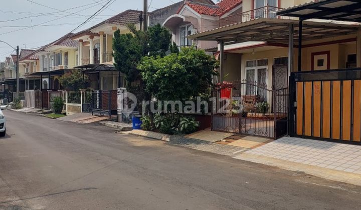 For Sale: Nice House, Green Environment, Ready to Occupancy, In Sector 1G Gading Serpong 2