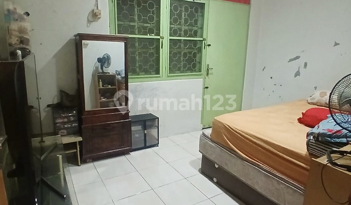Rumah Di Bawah 1 M Dalam Gang, Kebon Jeruk Xiii Taman Sari Jakarta Barat Sertifikat Di Bank Bisa Lanjutkan Kpr Uk. 7x8 M2 Rumah 2 Lantai Hadap Barat Rumah Di Bawah 1 M Dalam Gang, Kebon Jeruk Xiii Taman Sari Jakarta Barat Sertifikat Di Bank Bisa Lanjutkan Kpr Uk. 7x8 M2 Rumah 2 Lantai Hadap Barat