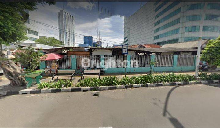 Nego sampe deal Tanah pinggir tol Kebon Jeruk Jakarta Barat luas tanah 2435 m2 dikelilingi kantor, mall, kuliner, rumah sakit dll 1