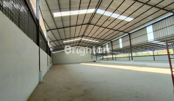 Gudang bagus Legok Tangerang siap pakai ukuran 31 x 48 m2 ceiling tengah 8,77 m bisa di lewati kontainer. 2